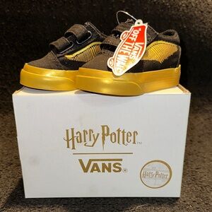 Vans Black and Gold Harry Potter Baby Sneakers